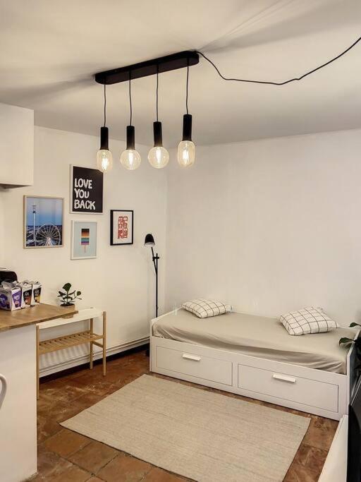 Ibiza -Sublime Studio Place De La Trinite- Netflix Διαμέρισμα Τουλούζη Εξωτερικό φωτογραφία